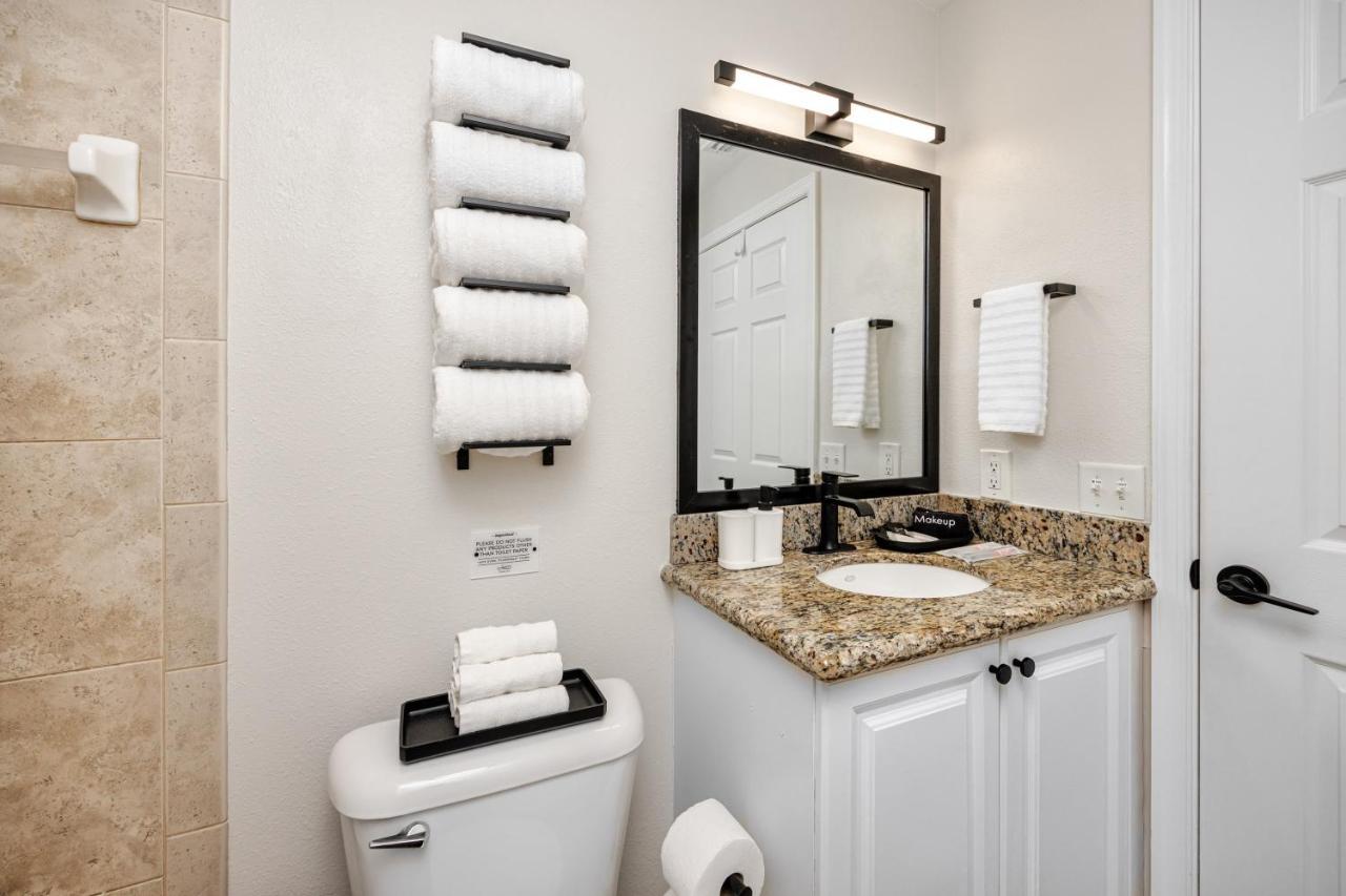 Elegant Waterfront Place For Two/Boca Ciega Resort St. Petersburg Exterior photo